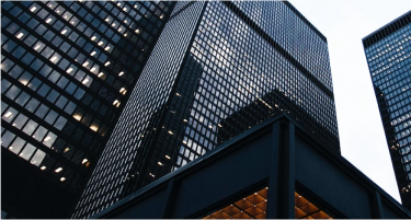 Imagem de prédios comerciais.